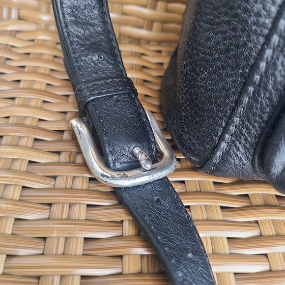 Fossil Black Leather Crossbody Shoulder Purse Bag Adjustable Strap - Picture 10 of 16